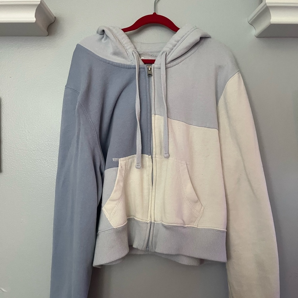 Hollister Two-Tone Hoodie in Blue and Cream